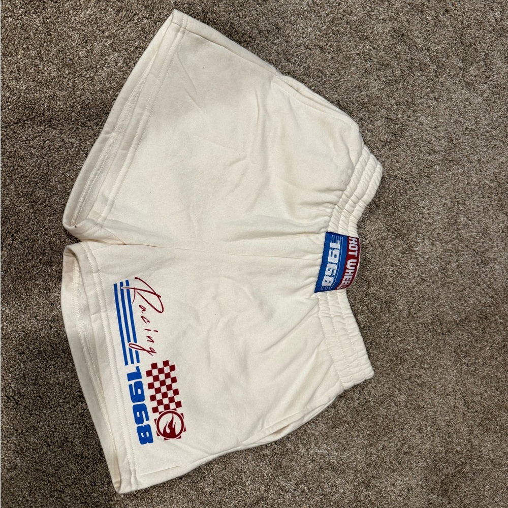 Vintage HOT WHEELS Racing 1958 White Shorts